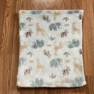 Dreamgro Baby Blanket Safari Elephant Giraffe Zebra 28 x 34